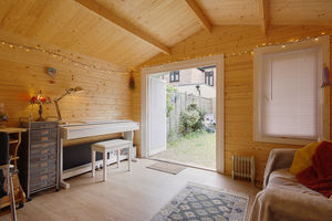 Log Cabin- click for photo gallery